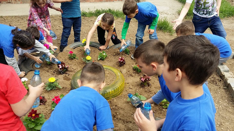 community-building-mitrovica-joined-earth-day-celebrations