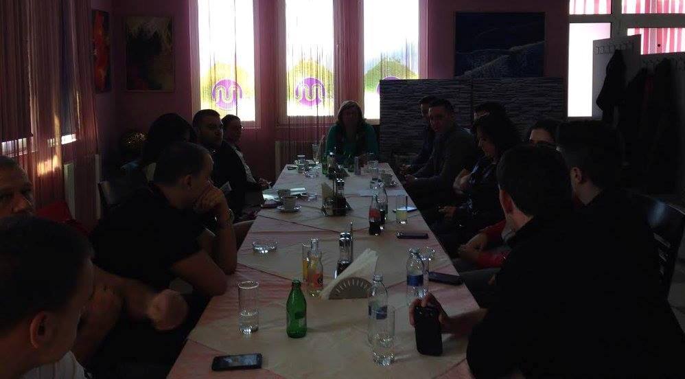 community-building-mitrovica-organized-public-debate-in-cooperation-with-ngo-santa-marija
