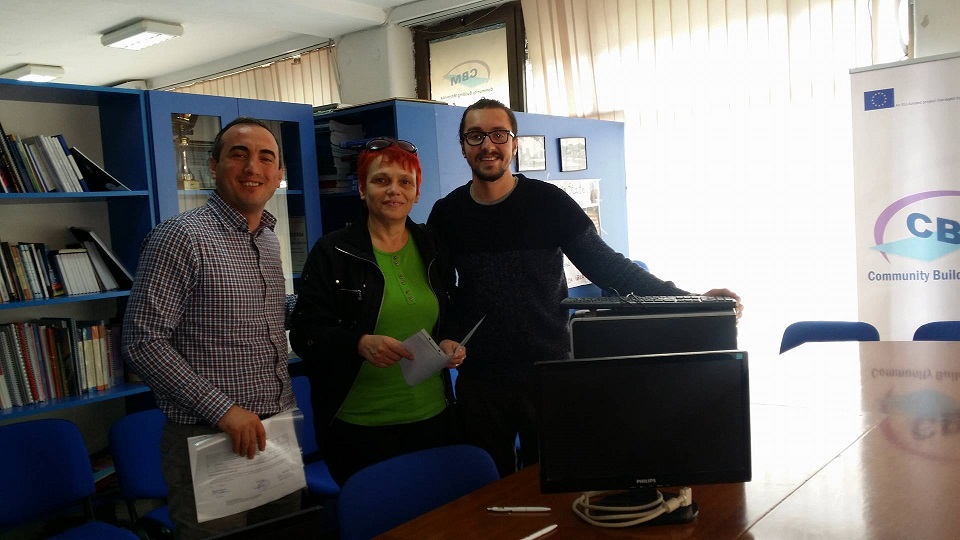 cbm-donates-5-computers-for-4-ngos-in-mitrovica